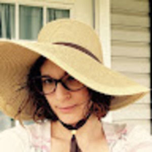 Meet your Posher, Jillian